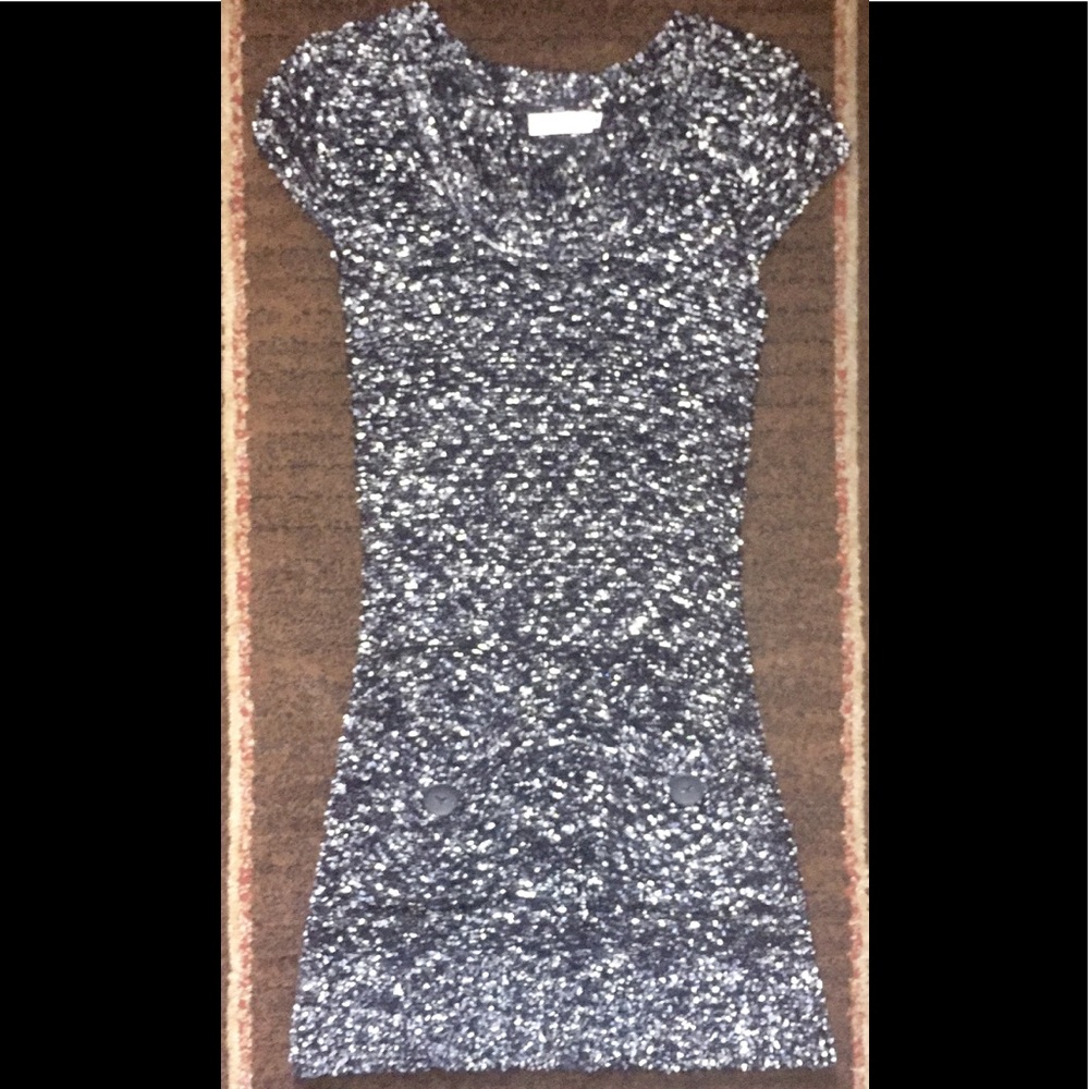 Woman’s Sweater Dress Size M